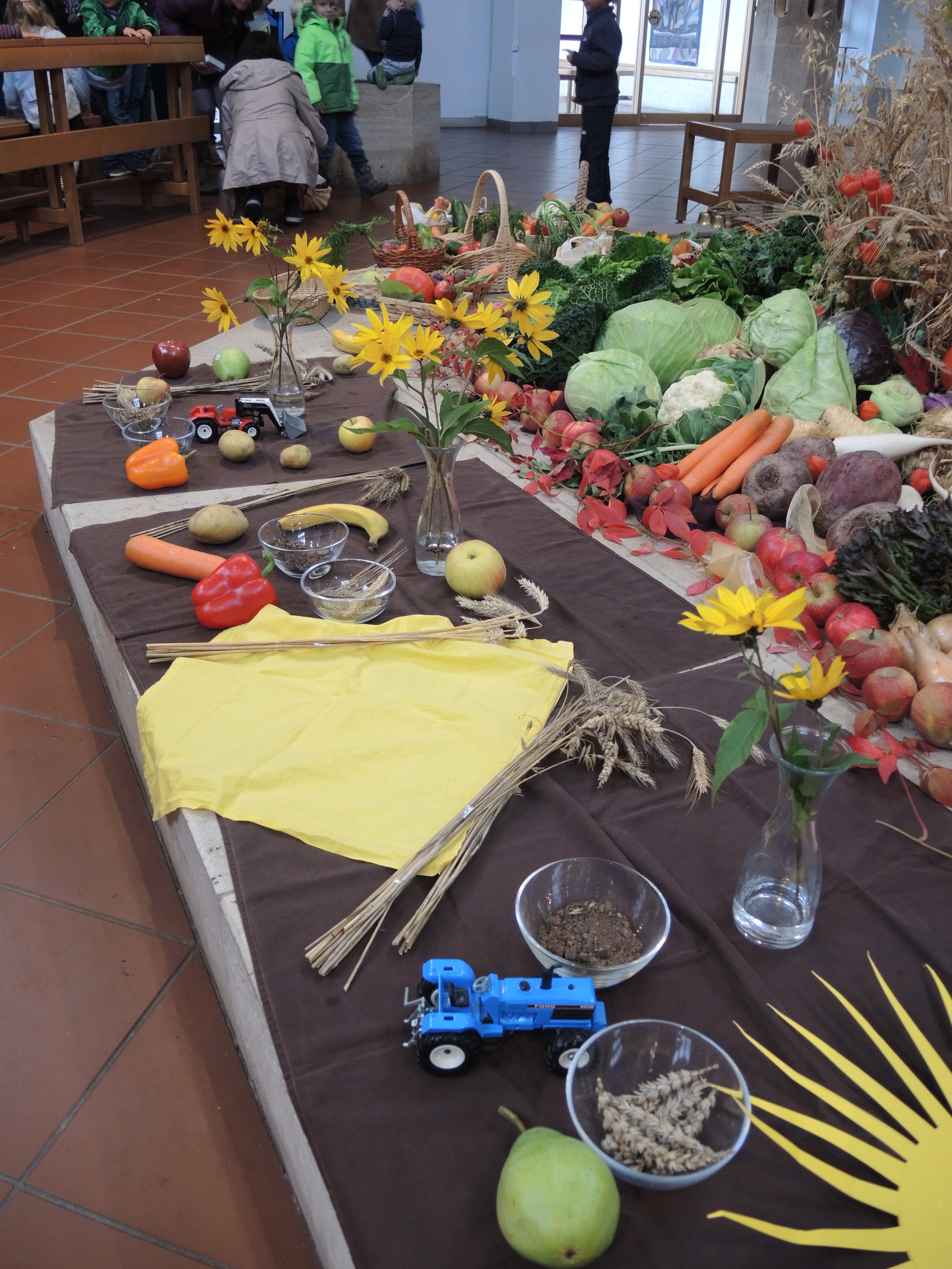 Familiengottesdienst zum Erntedankfest in St. Urban