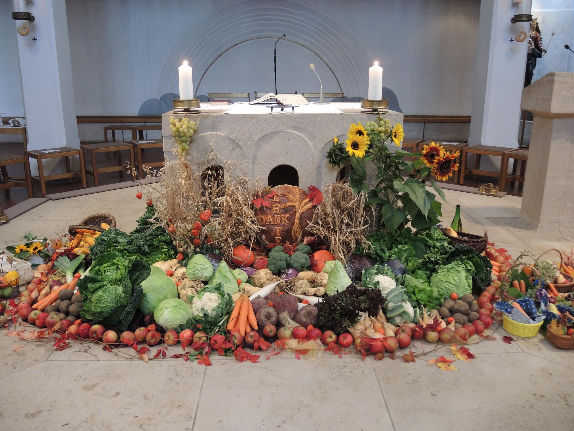 Familiengottesdienst zum Erntedankfest in St. Urban