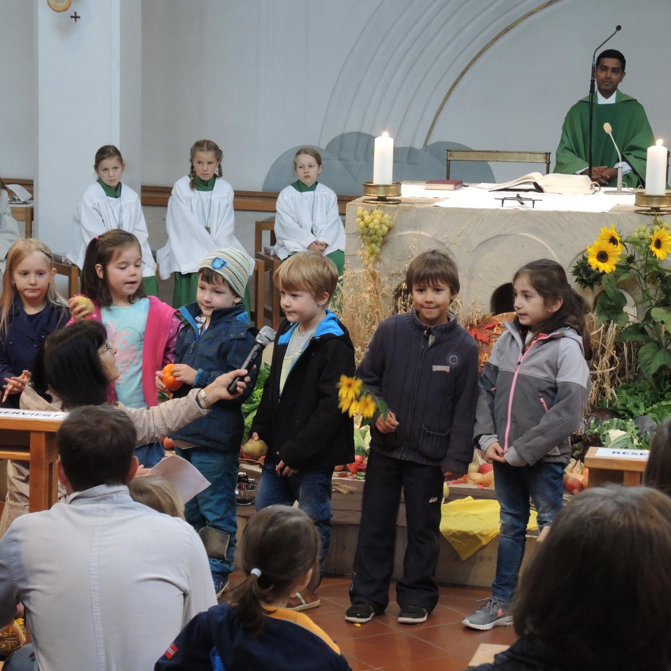 Familiengottesdienst zum Erntedankfest in St. Urban