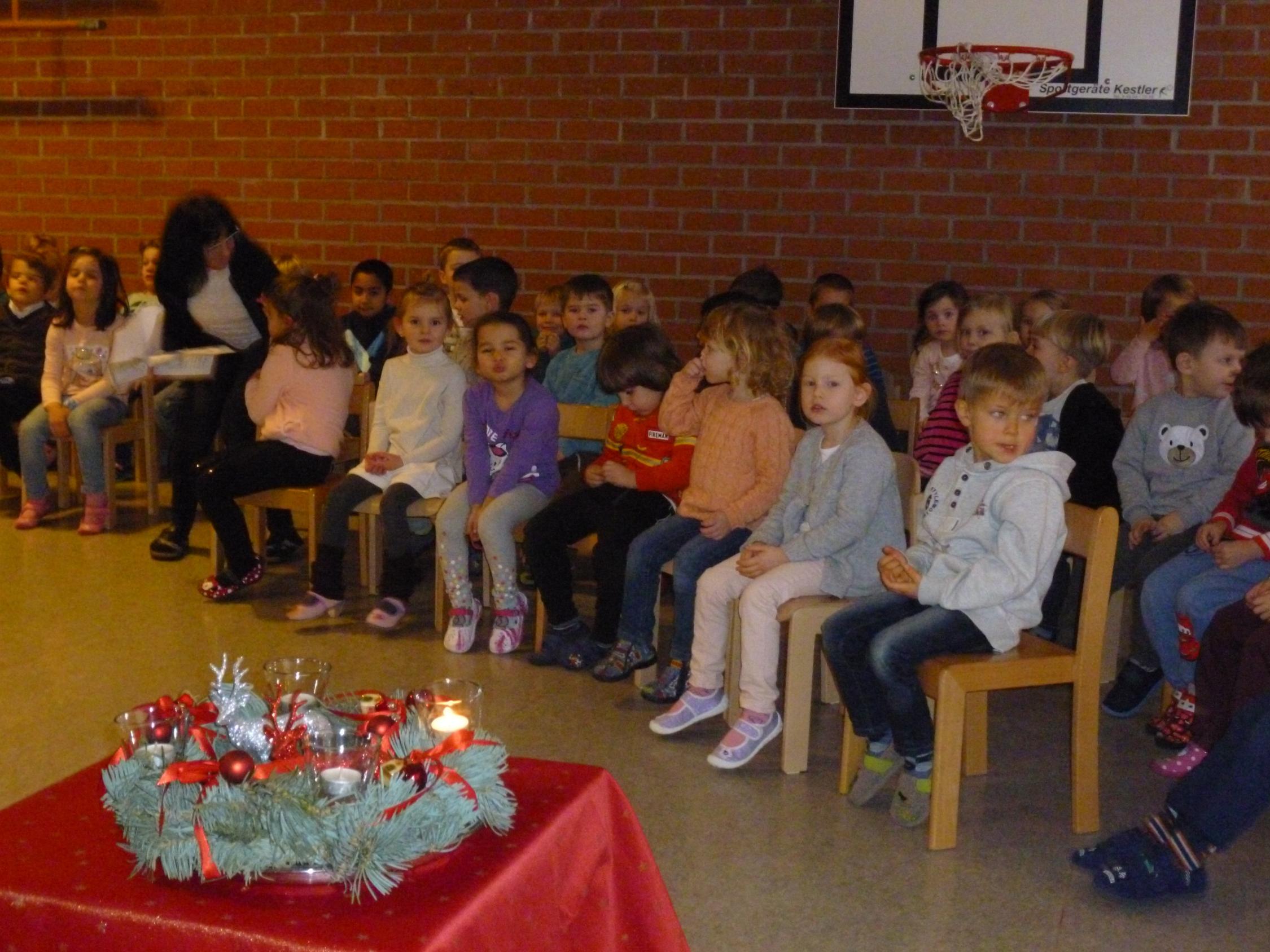 St. Nikolaus besuchte die Kinder vom Kindergarten St. Urban