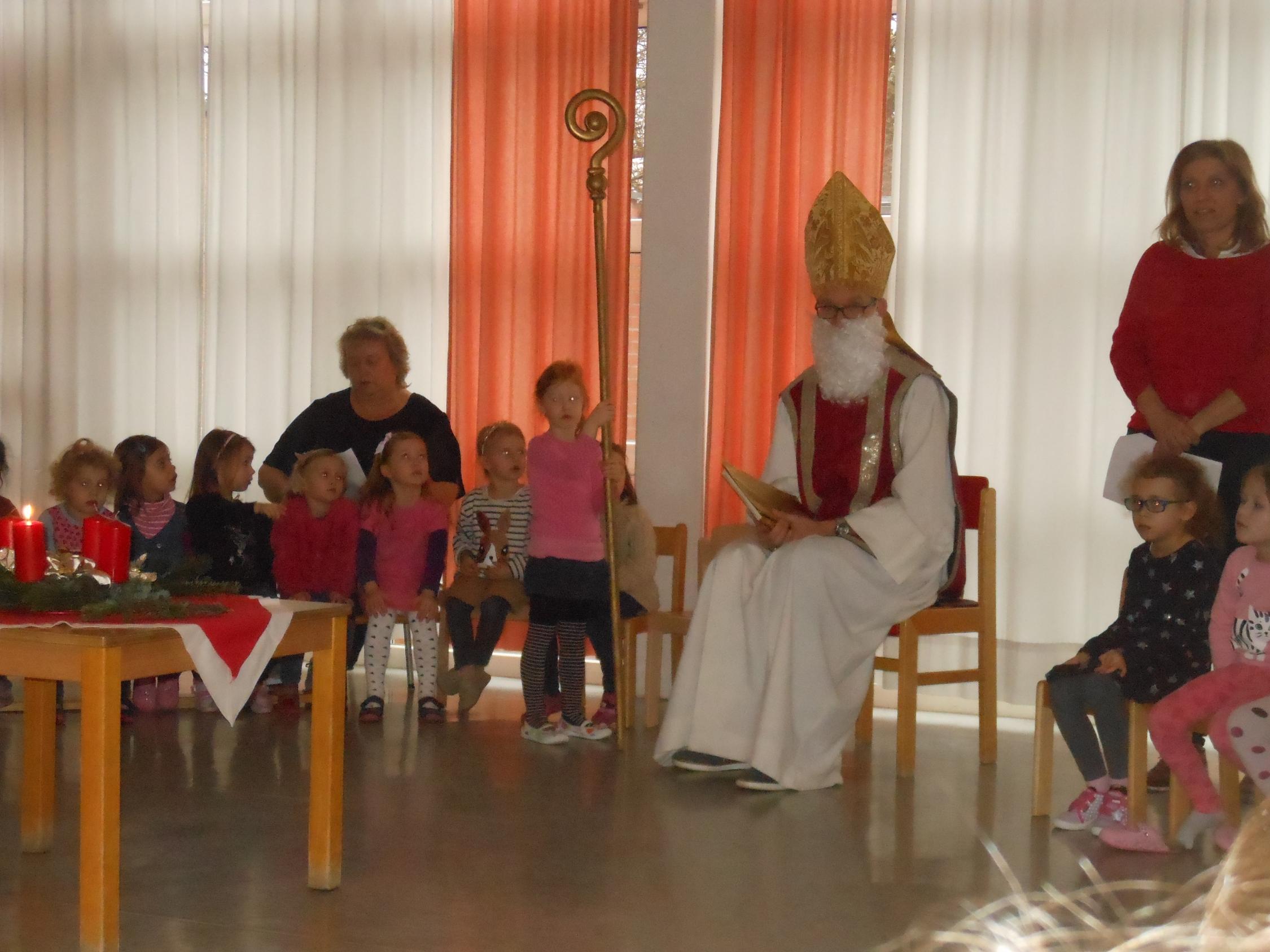 Die Vorweihnachtszeit im Kindergarten St Urban